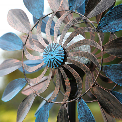 Metal Sculpture Solar Wind Spinner